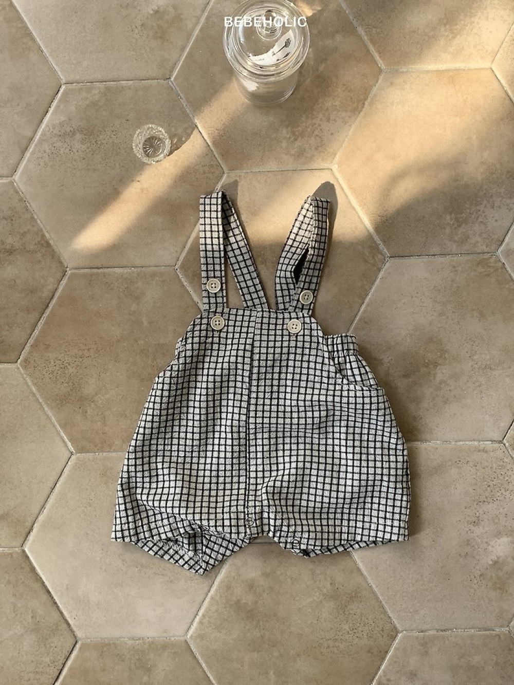 1775082753_2131381168