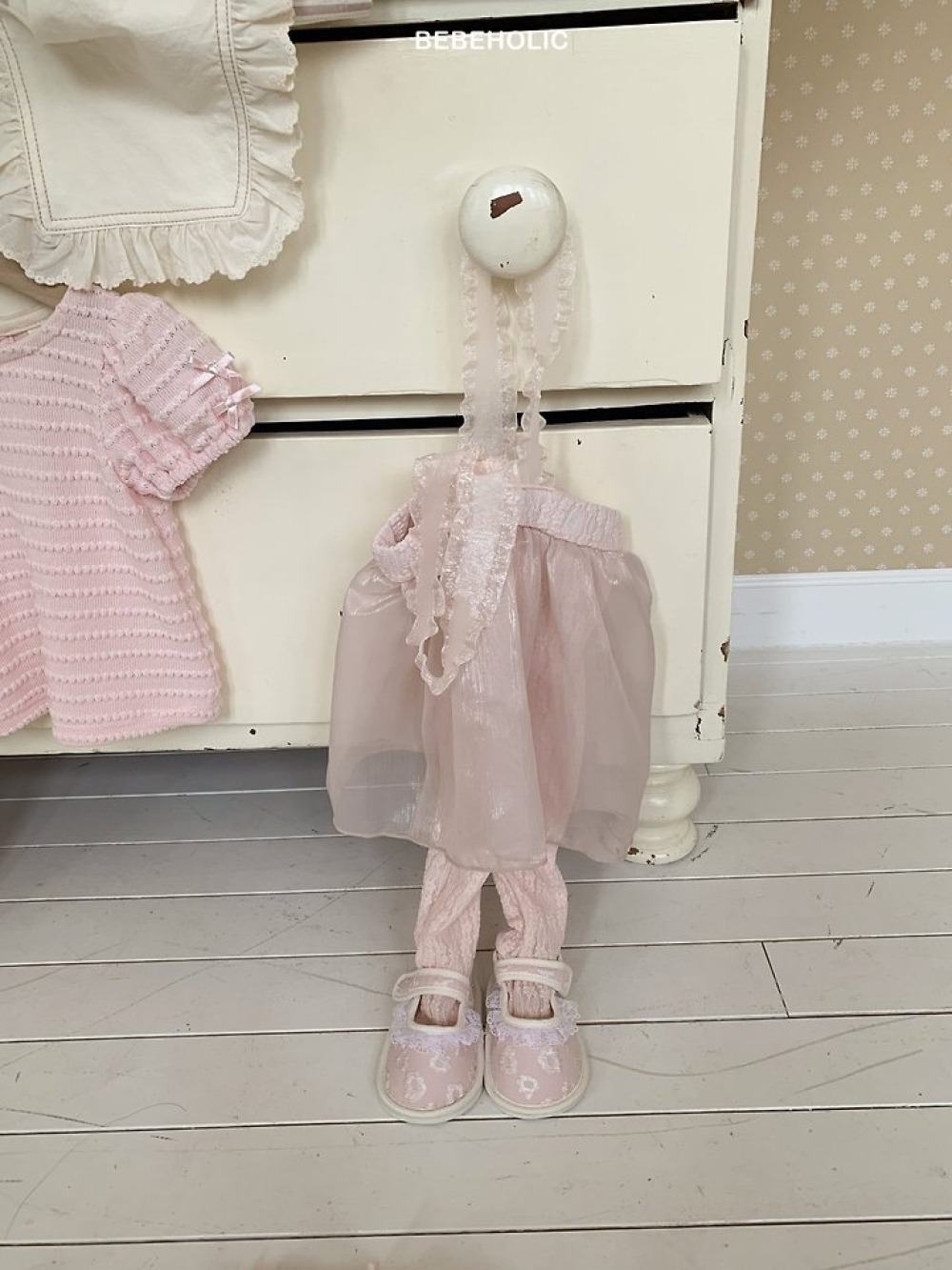 1775083211_8447459010