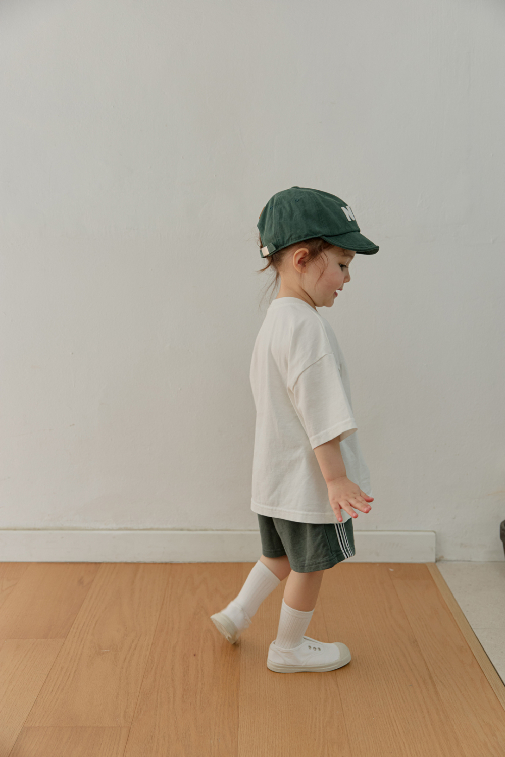 1775037557_8320602613