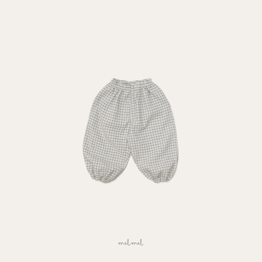 1776066496_2695245206