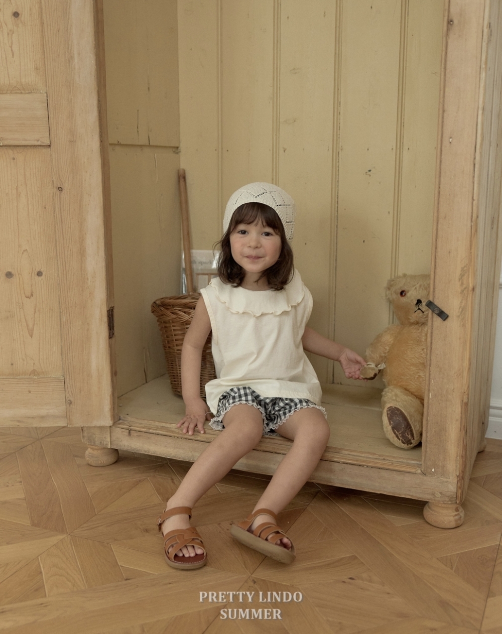 1776301765_8676268204