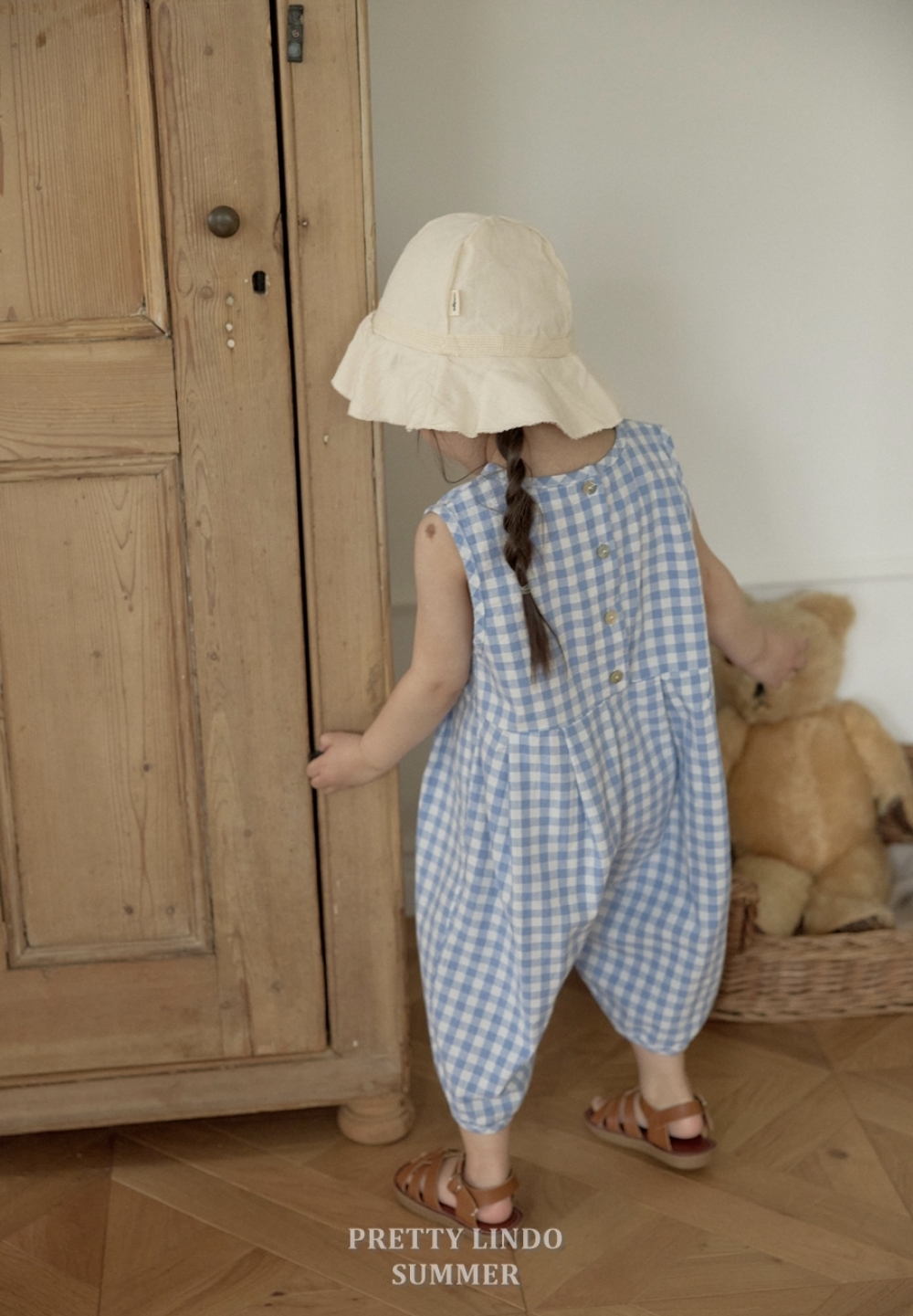 1776302368_1495091861