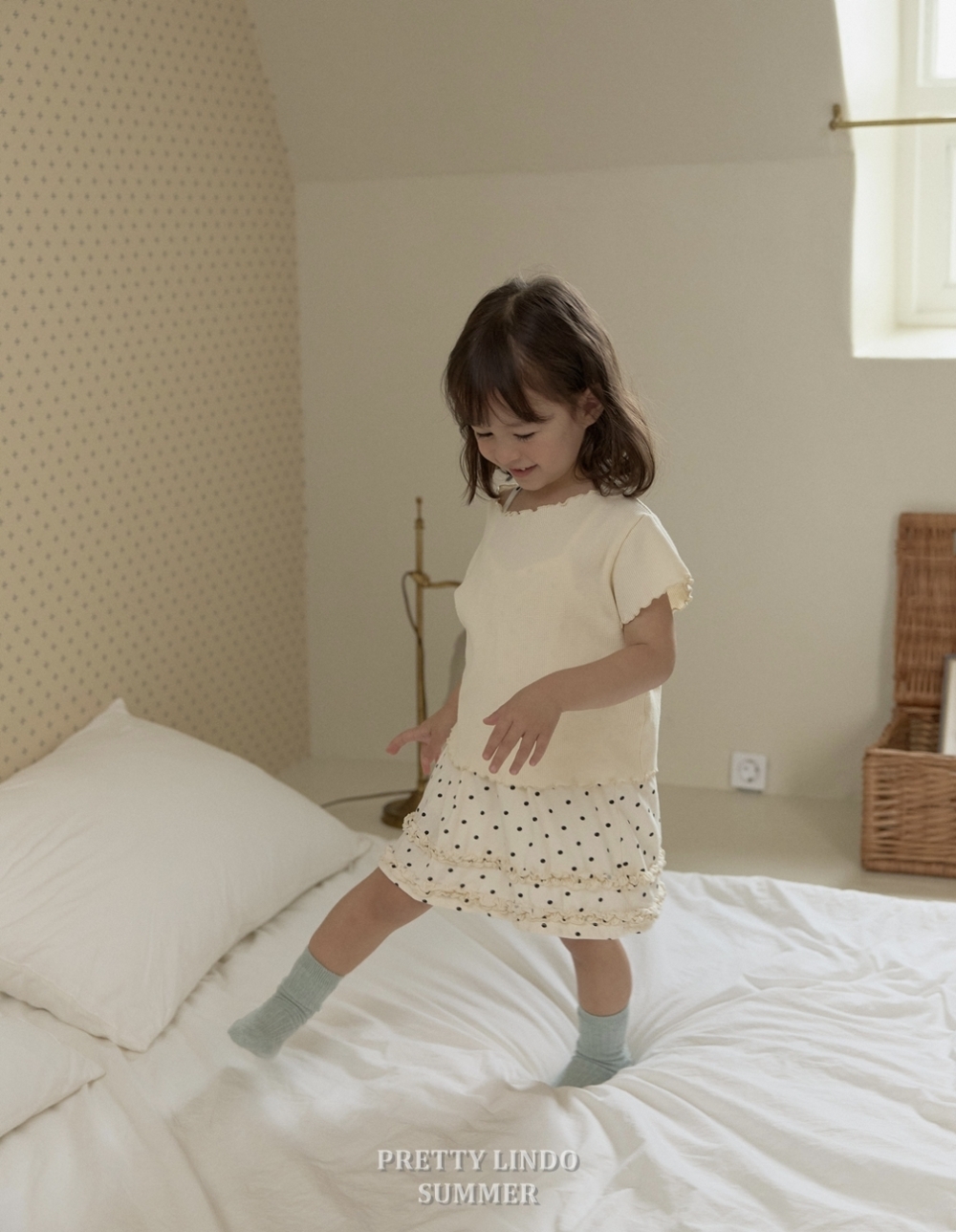 1776305562_7619838450