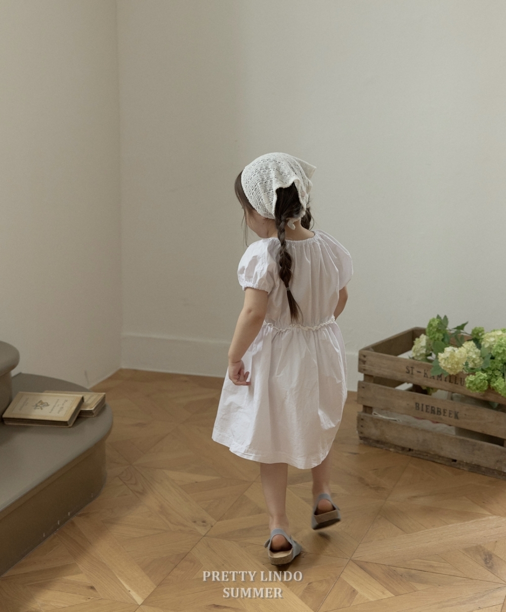 1776306083_1212077080