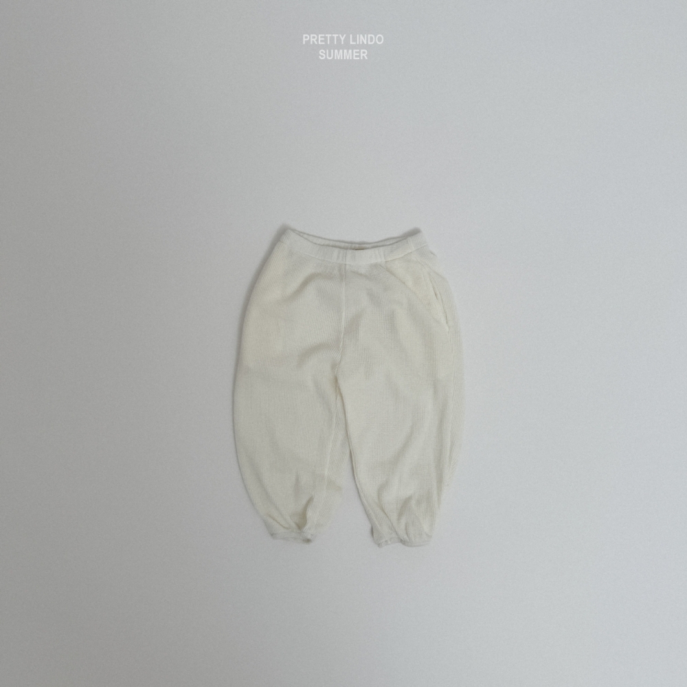 1776307796_6512768425