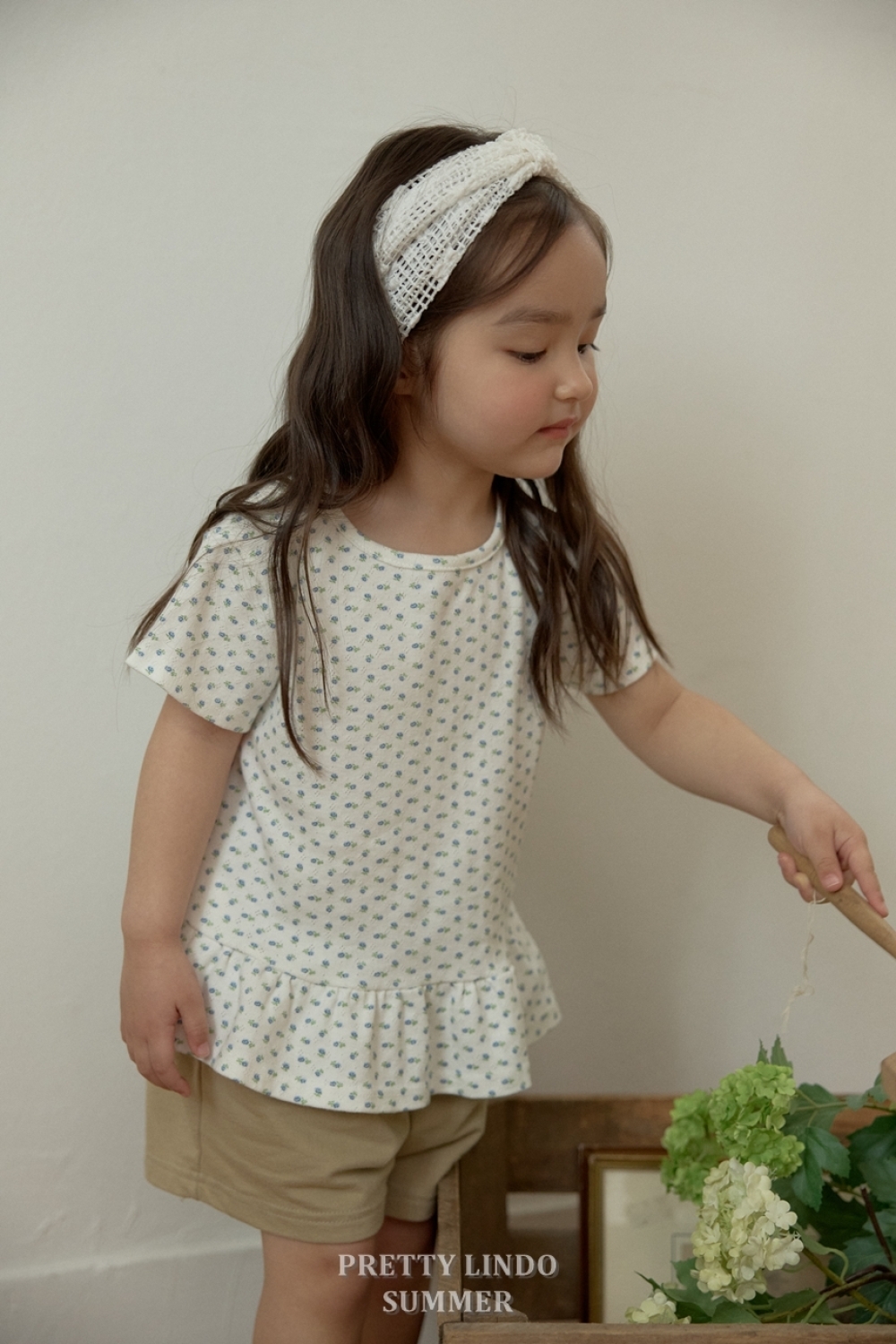 1776310885_8566159098