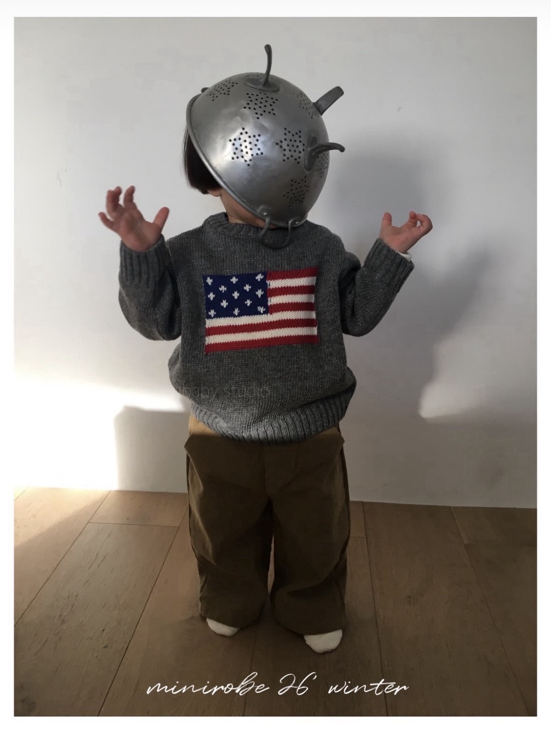 111881808