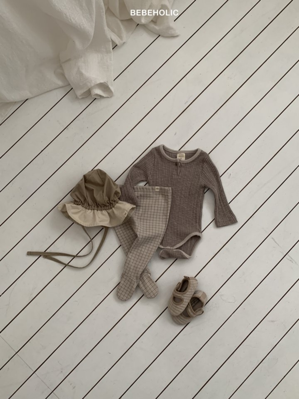 1768509906_1899388886