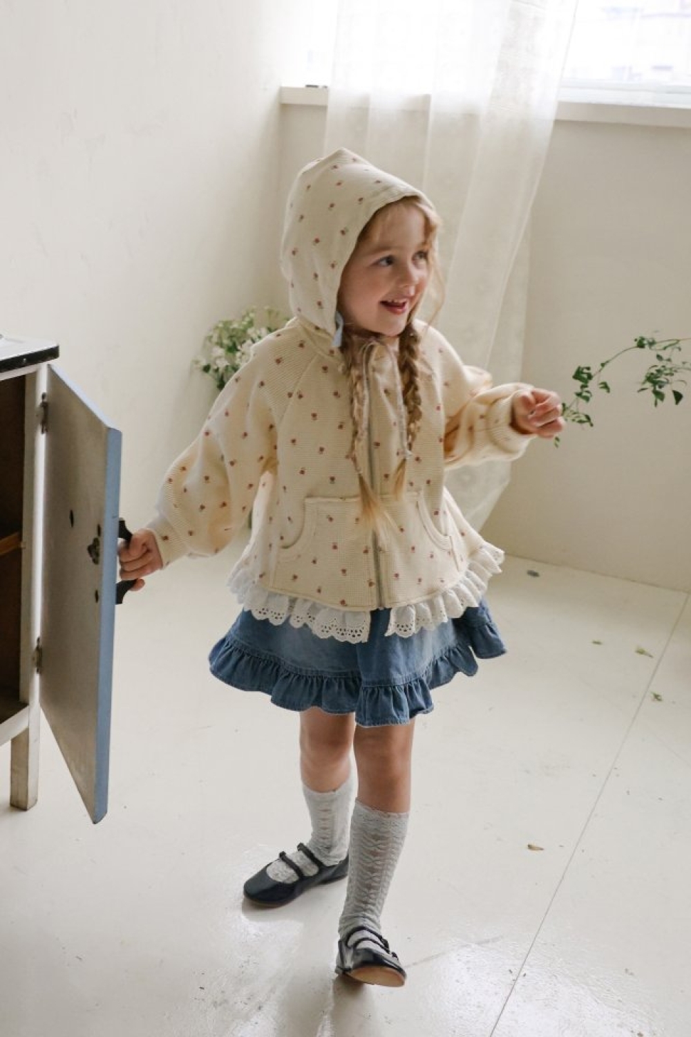 1768273182_7993241130