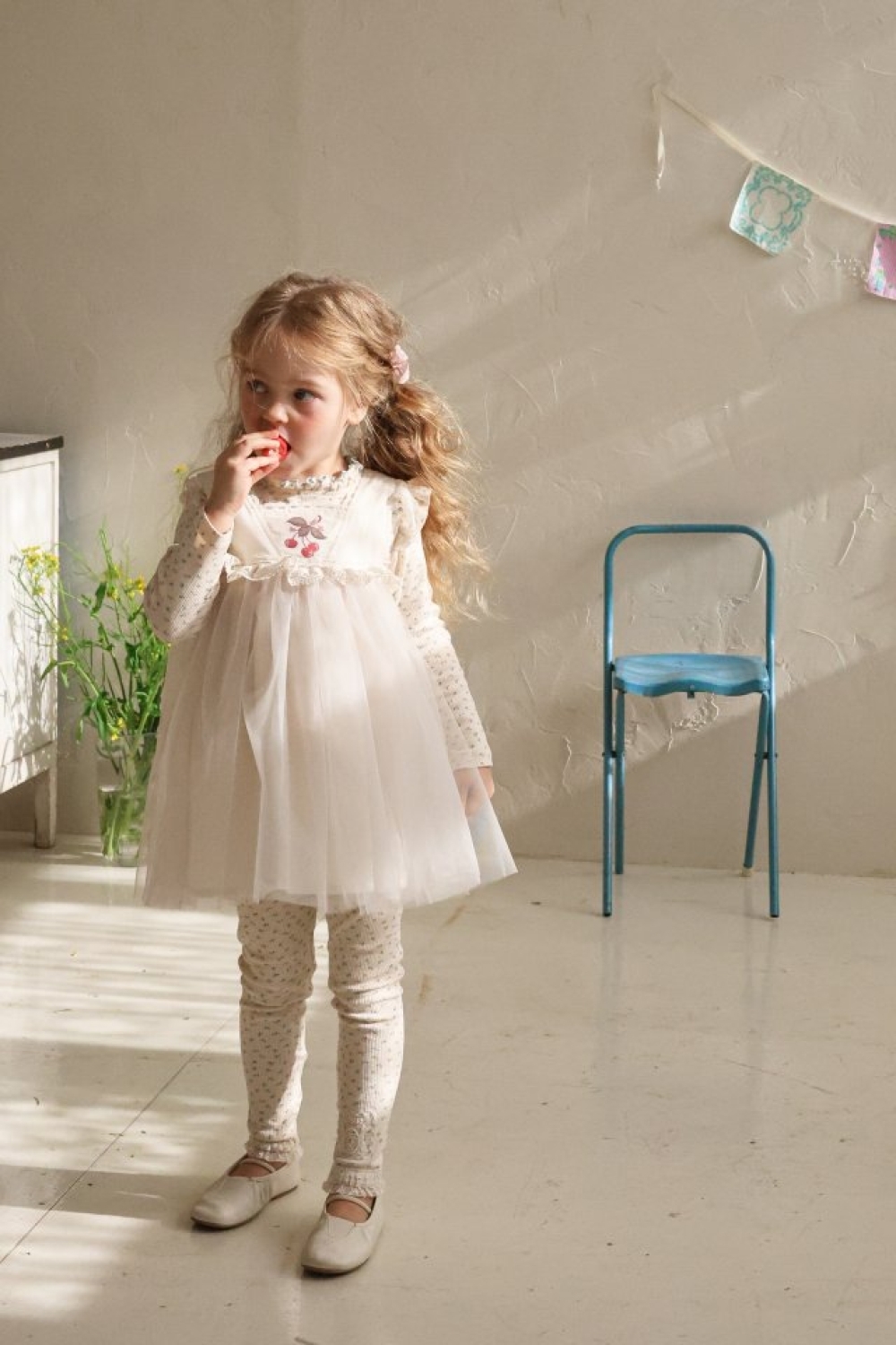 1768273405_2770431315