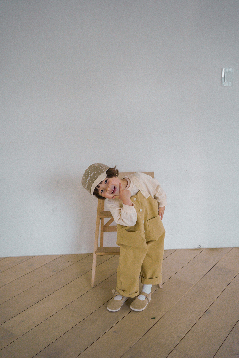 1768800015_9021442433