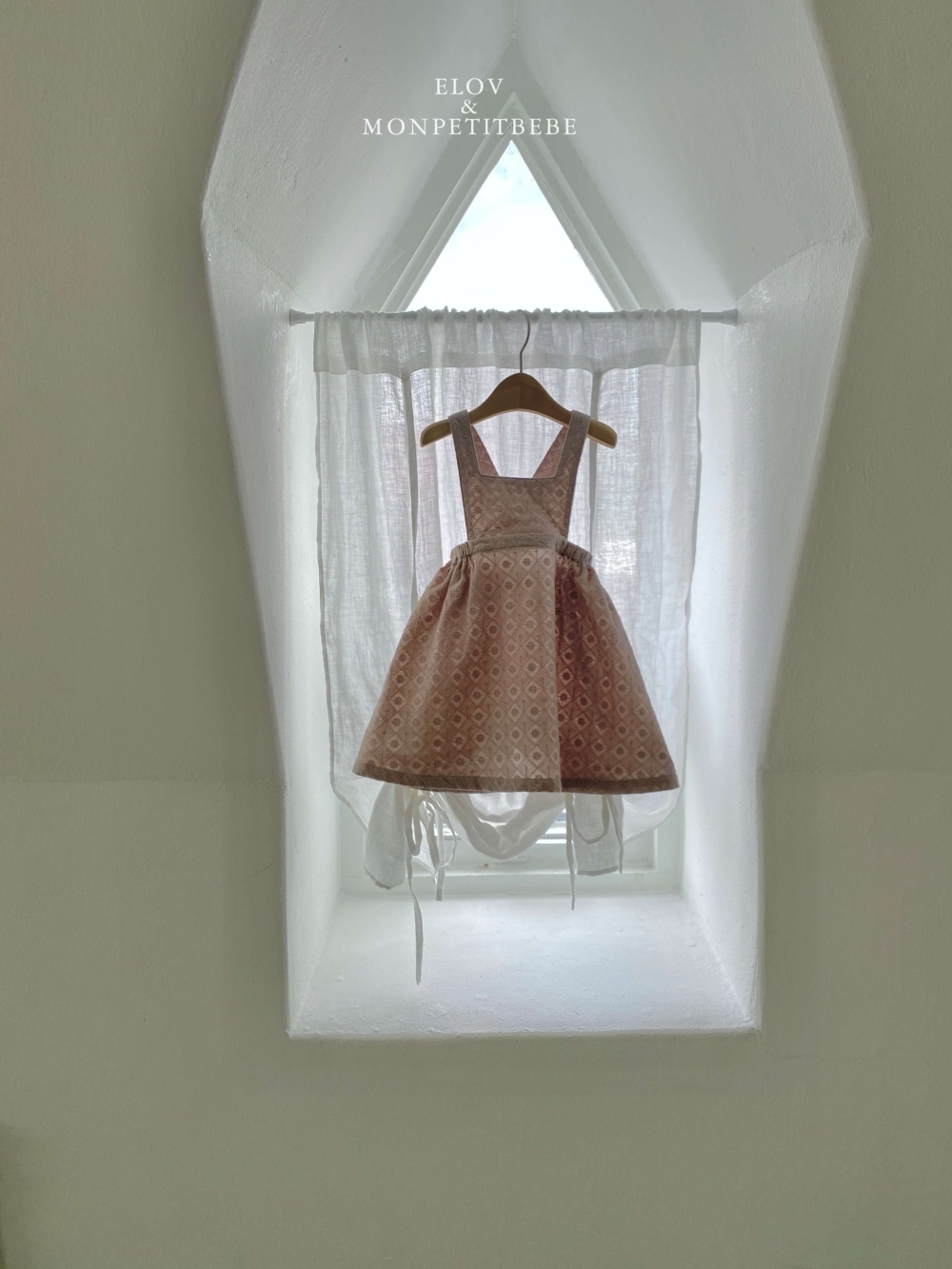 1769766249_8384414716