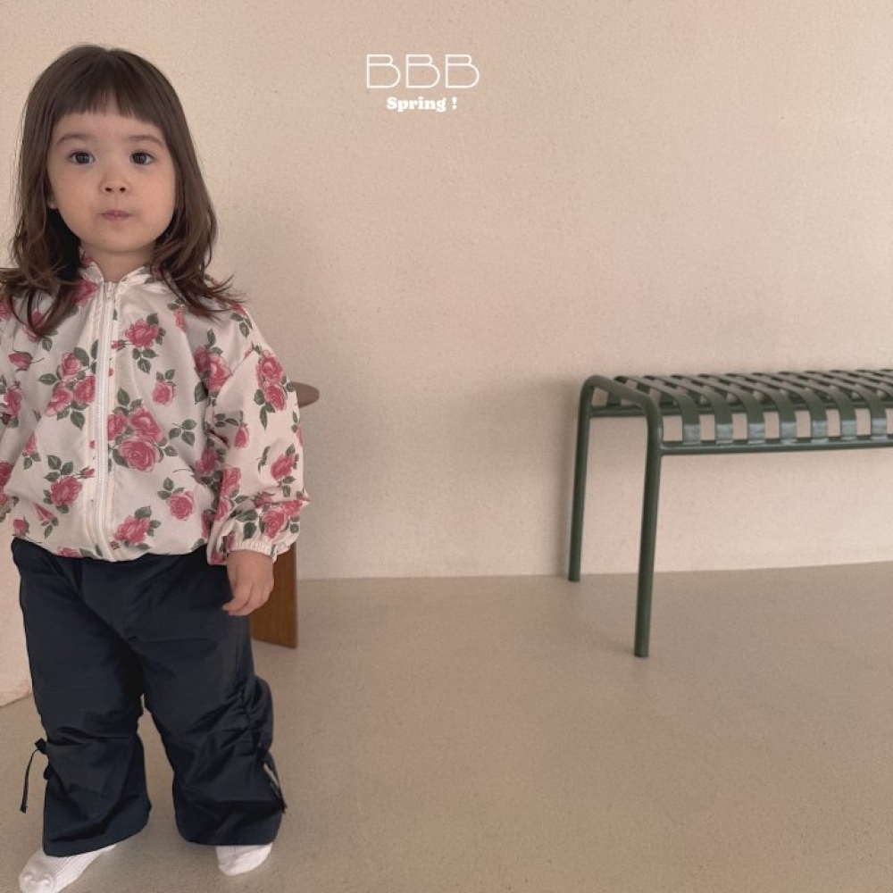 1770008585_8797645225