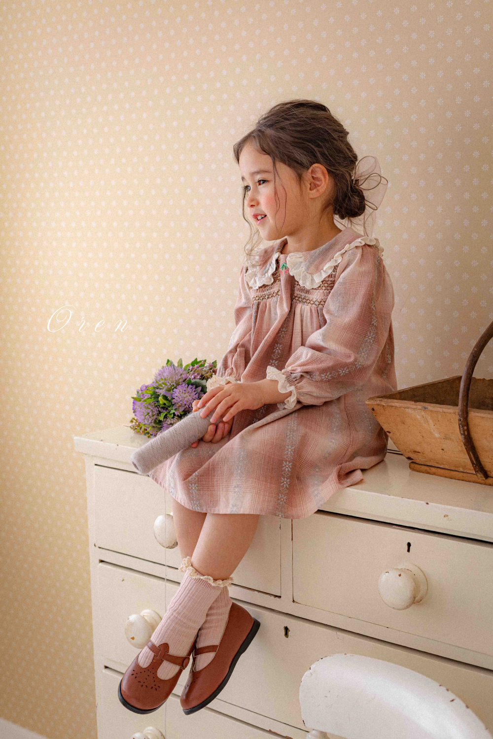 1769618139_3446596559