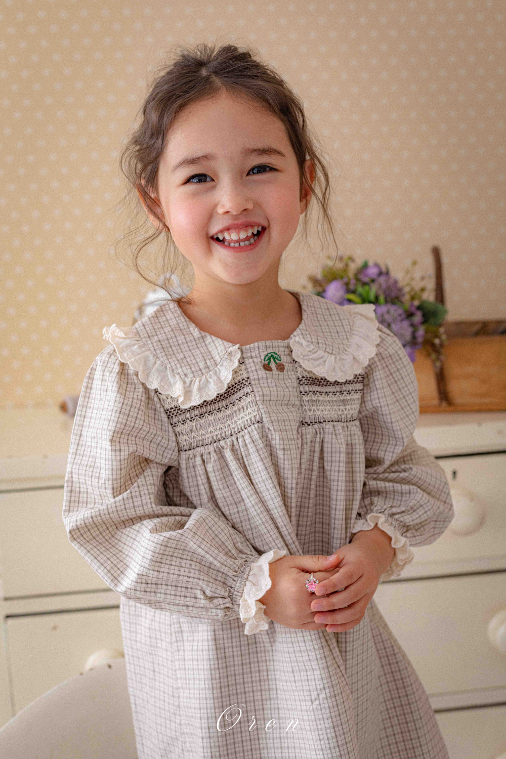 1769618077_2277630256