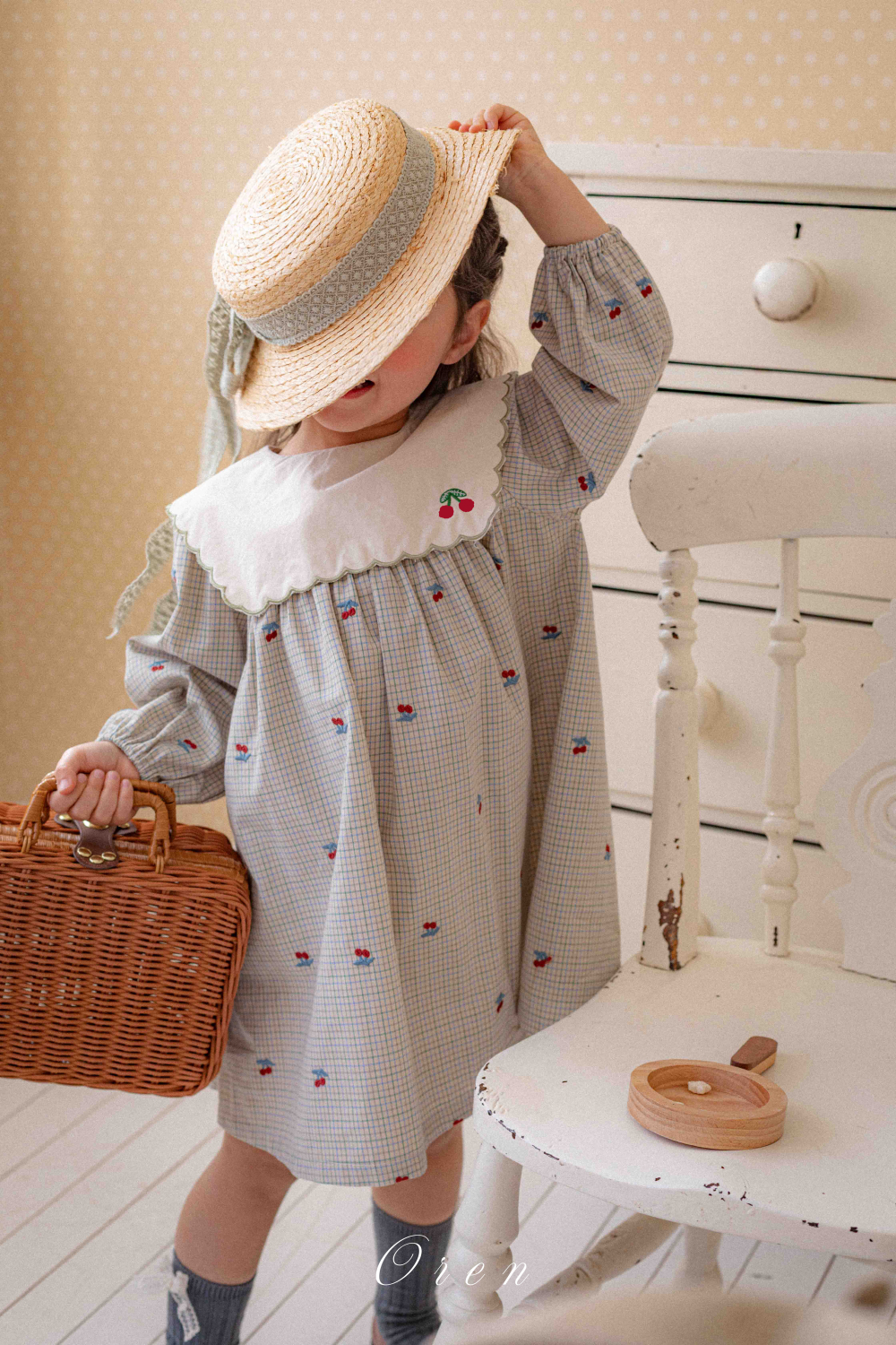 1769619225_2555043819