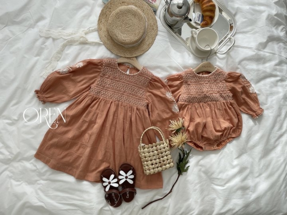 1769627285_2760693467