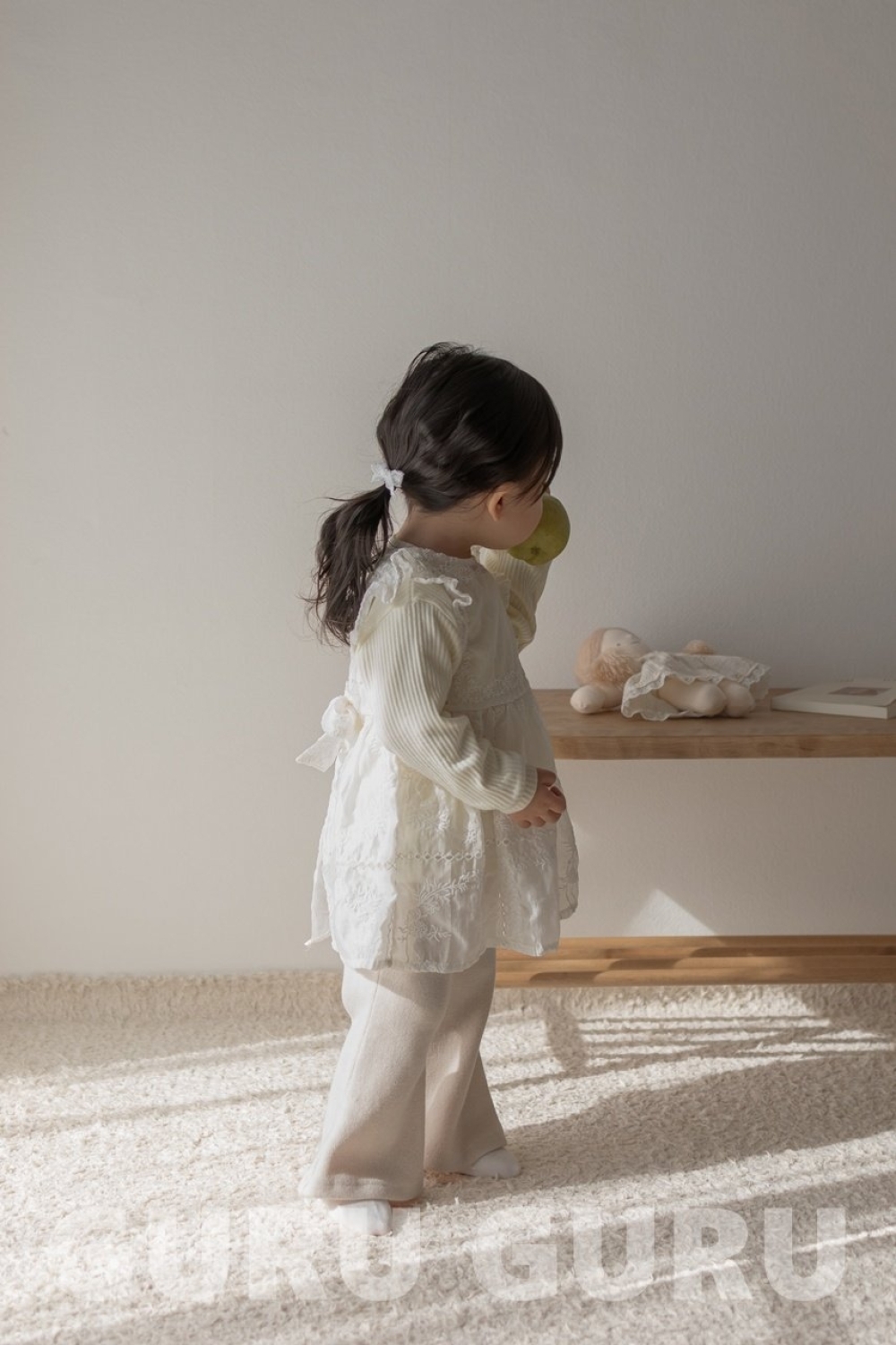 1772000877_7096475504