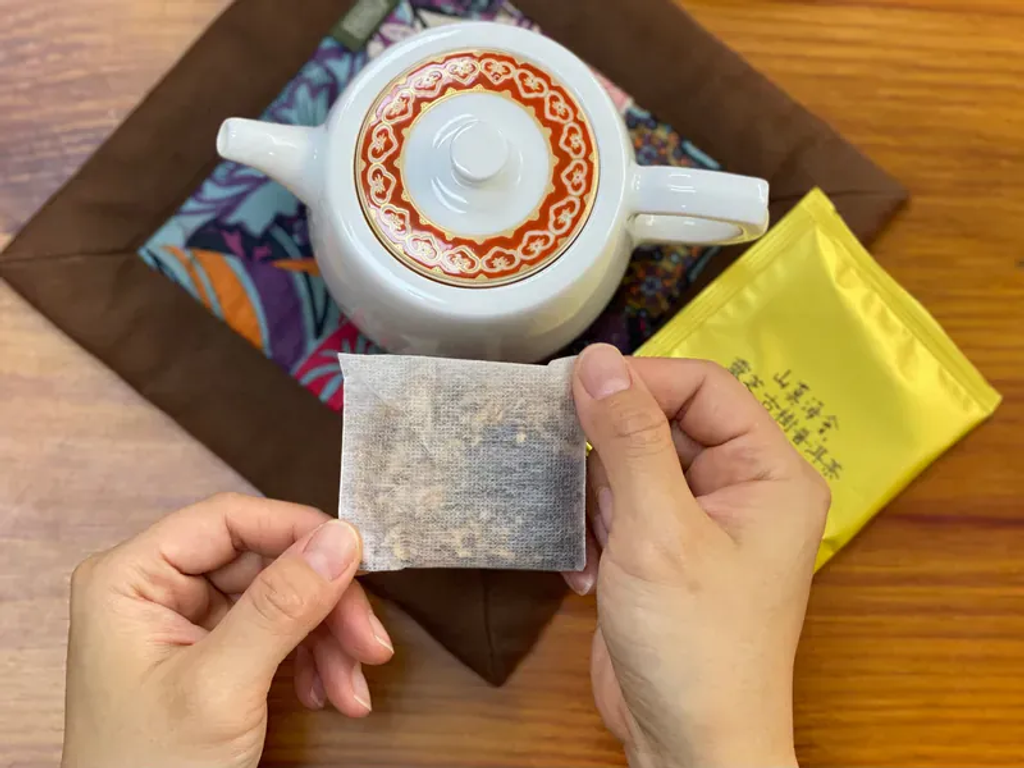 【高仰三】靈芝古樹普洱茶4