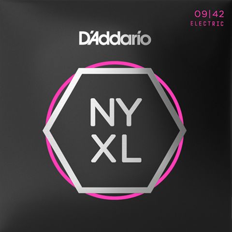 nyxl0942-1