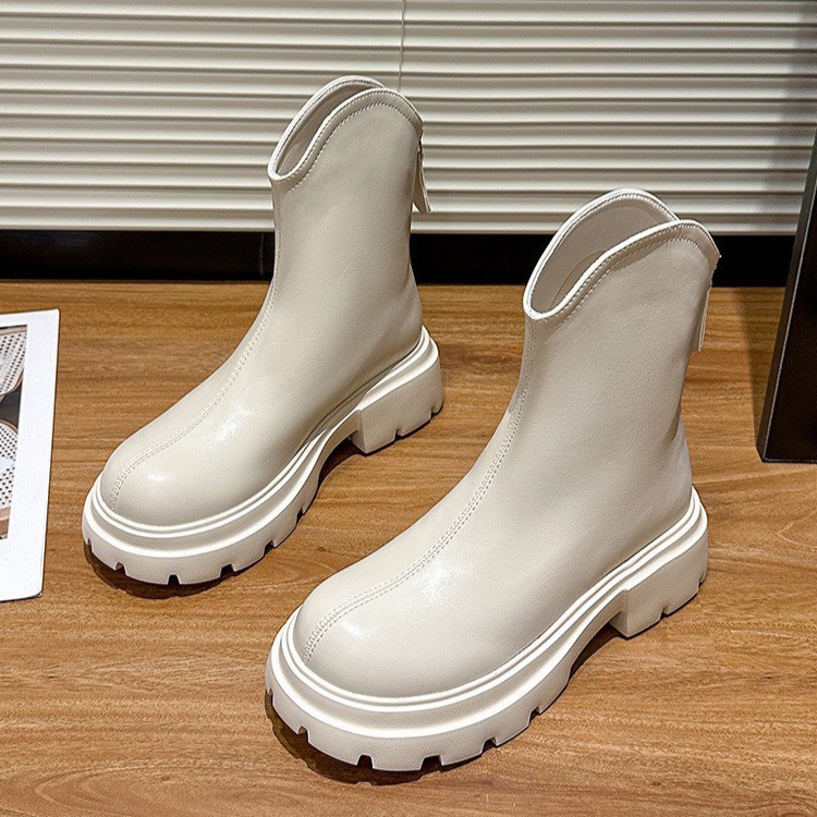 LINE_ALBUM_短靴_260105_28