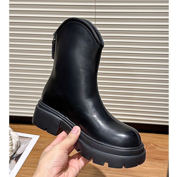 LINE_ALBUM_短靴_260105_8