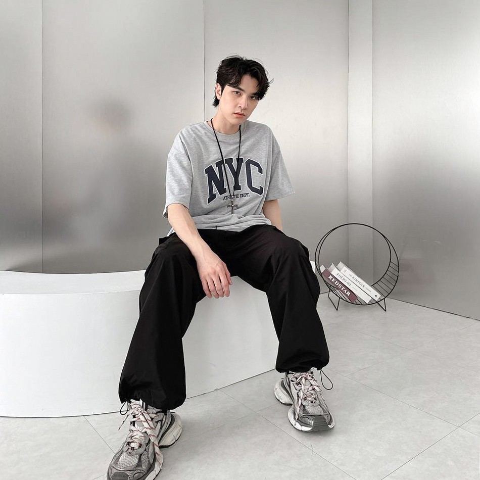 LINE_ALBUM_80530_260306_15