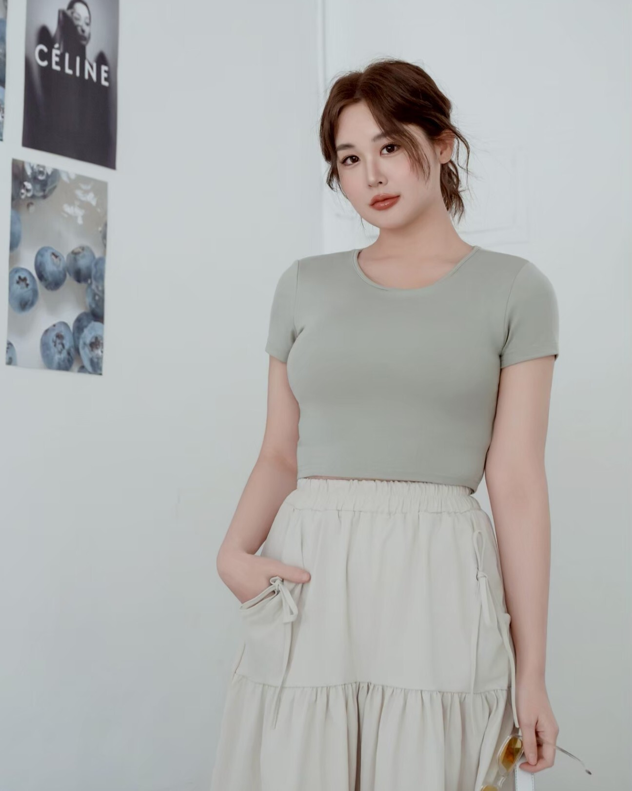 LINE_ALBUM_X17_251012_2