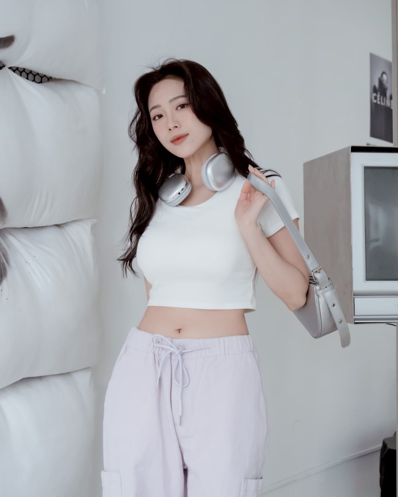 LINE_ALBUM_X17_251012_1