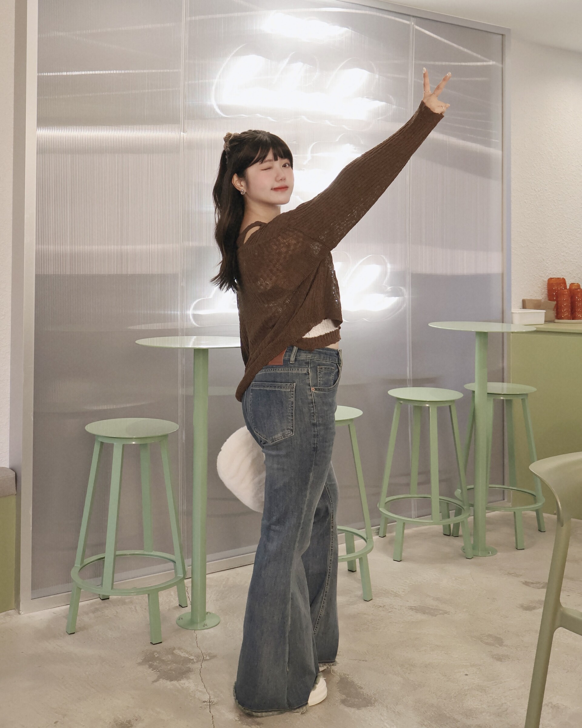 咖條紋+162喇叭褲 (1)