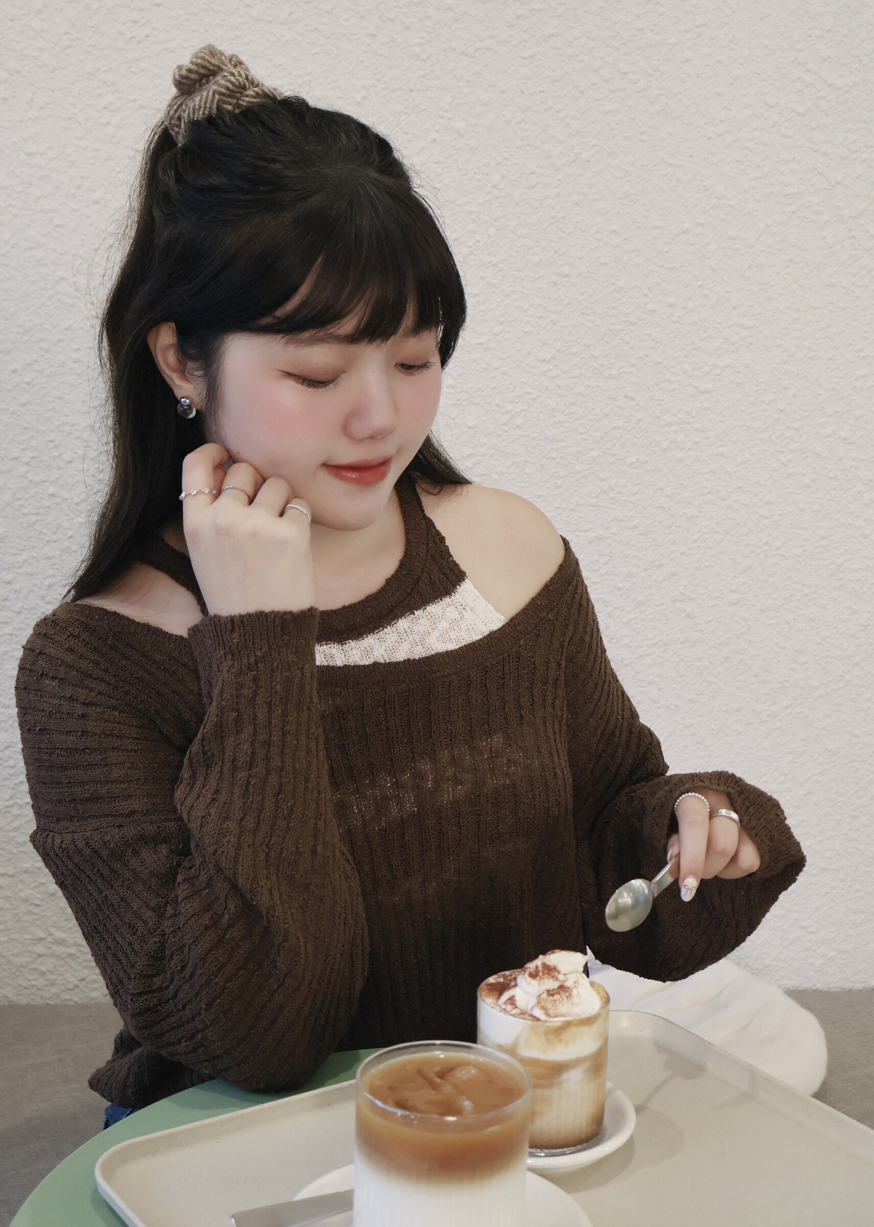 咖條紋+162喇叭褲