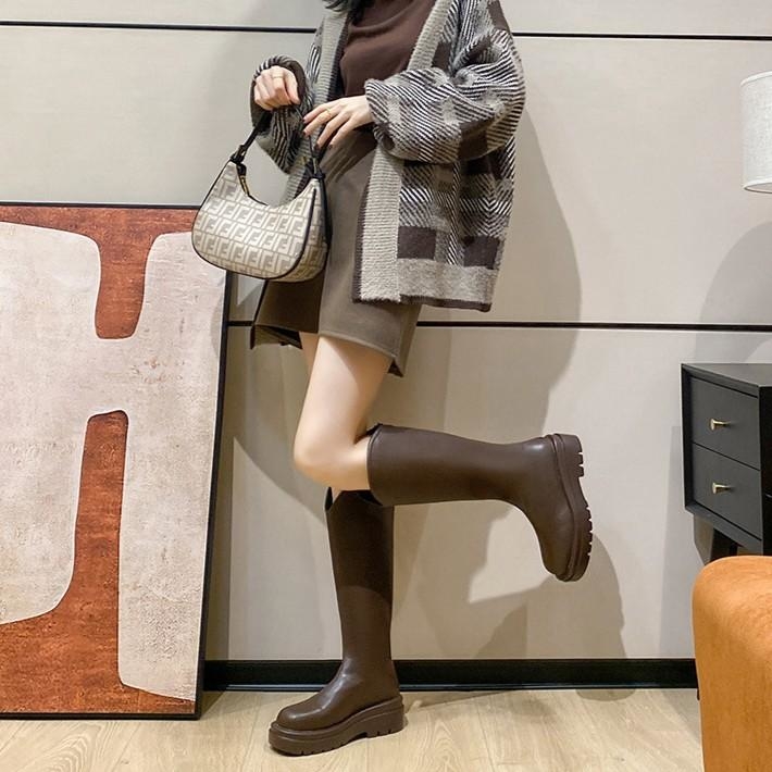 LINE_ALBUM_v口亮面_260129_11