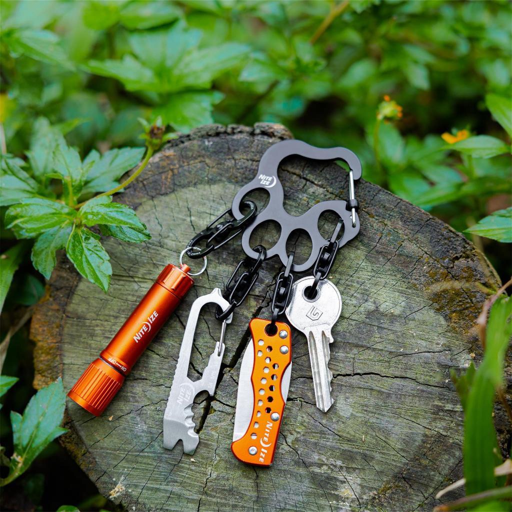 tw-11134207-7r98w-lt95a830cr8293