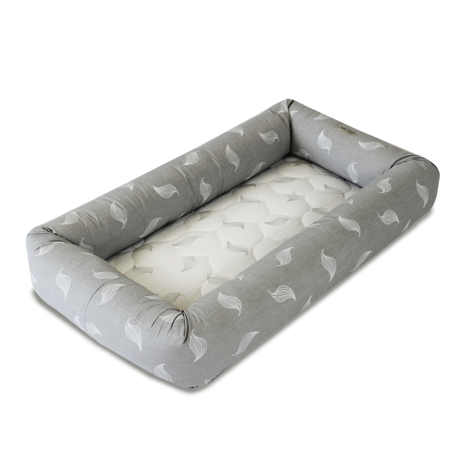 Babyhood-Organic-Cosy-Crib-White-Leaf.jpg