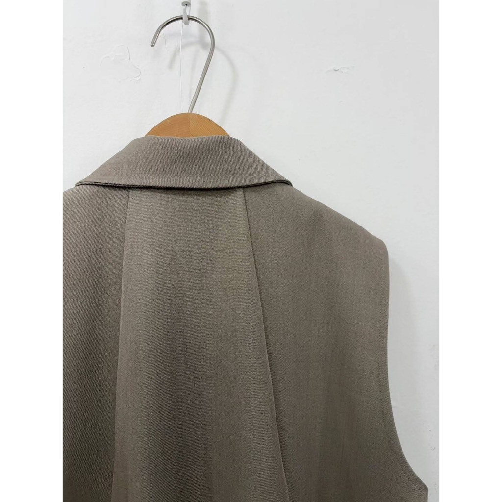 tw-11134207-820l8-mlq30dessy699f
