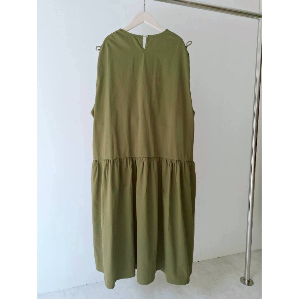 tw-11134207-820l9-mm929lskckqsc2
