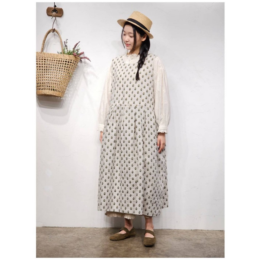 tw-11134207-820lg-mmld7j8sac5e72