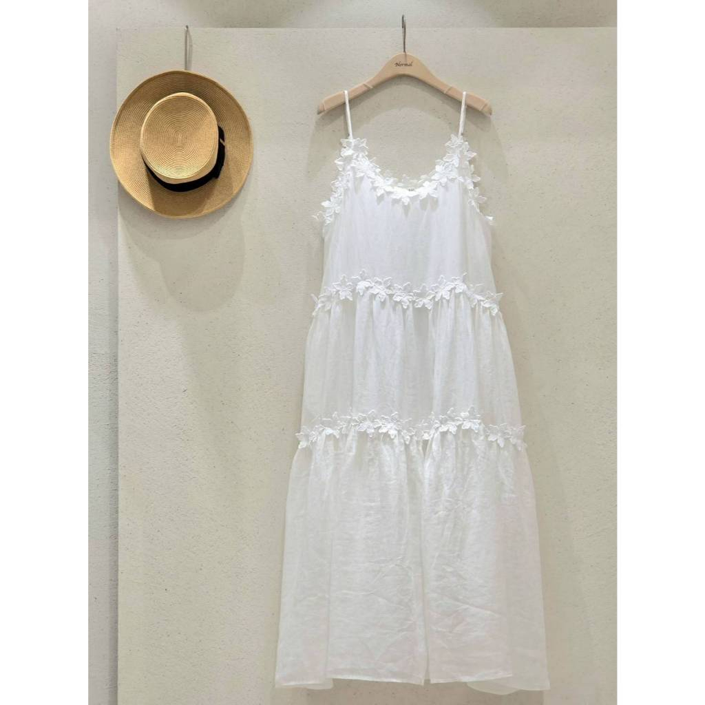 tw-11134207-820la-mscht0ef4qv9ff