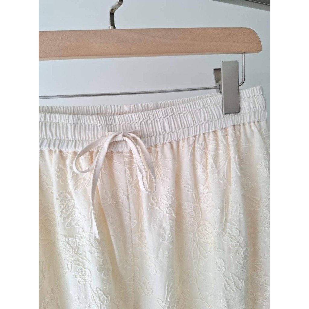 tw-11134207-820l9-mtfb59jadnus56