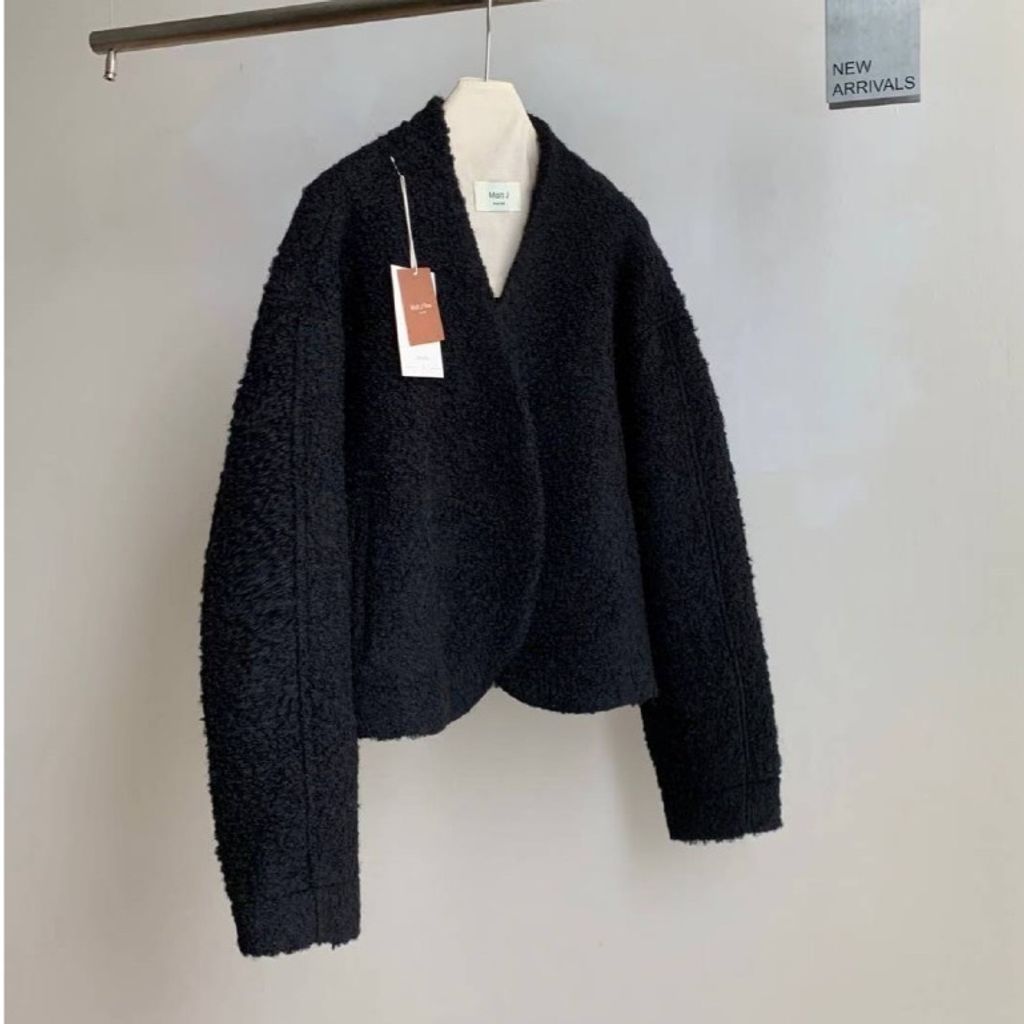 tw-11134207-81ztq-mjjivgriark099