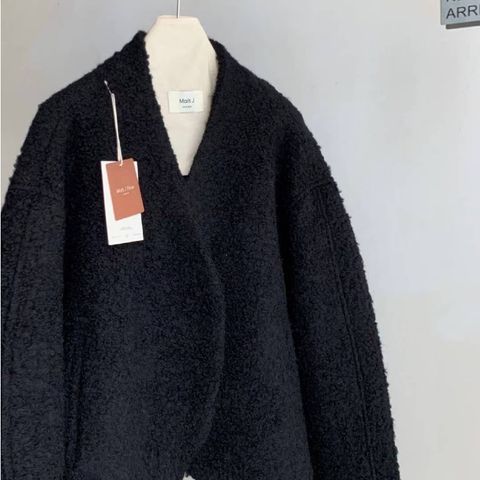 tw-11134207-81ztf-mjjivlj0ozya18