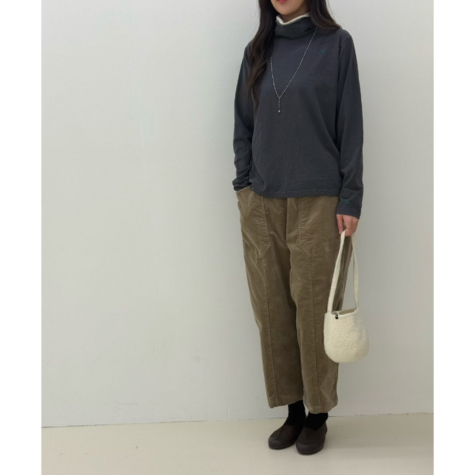tw-11134207-81zth-mhev6yz4sphpd1