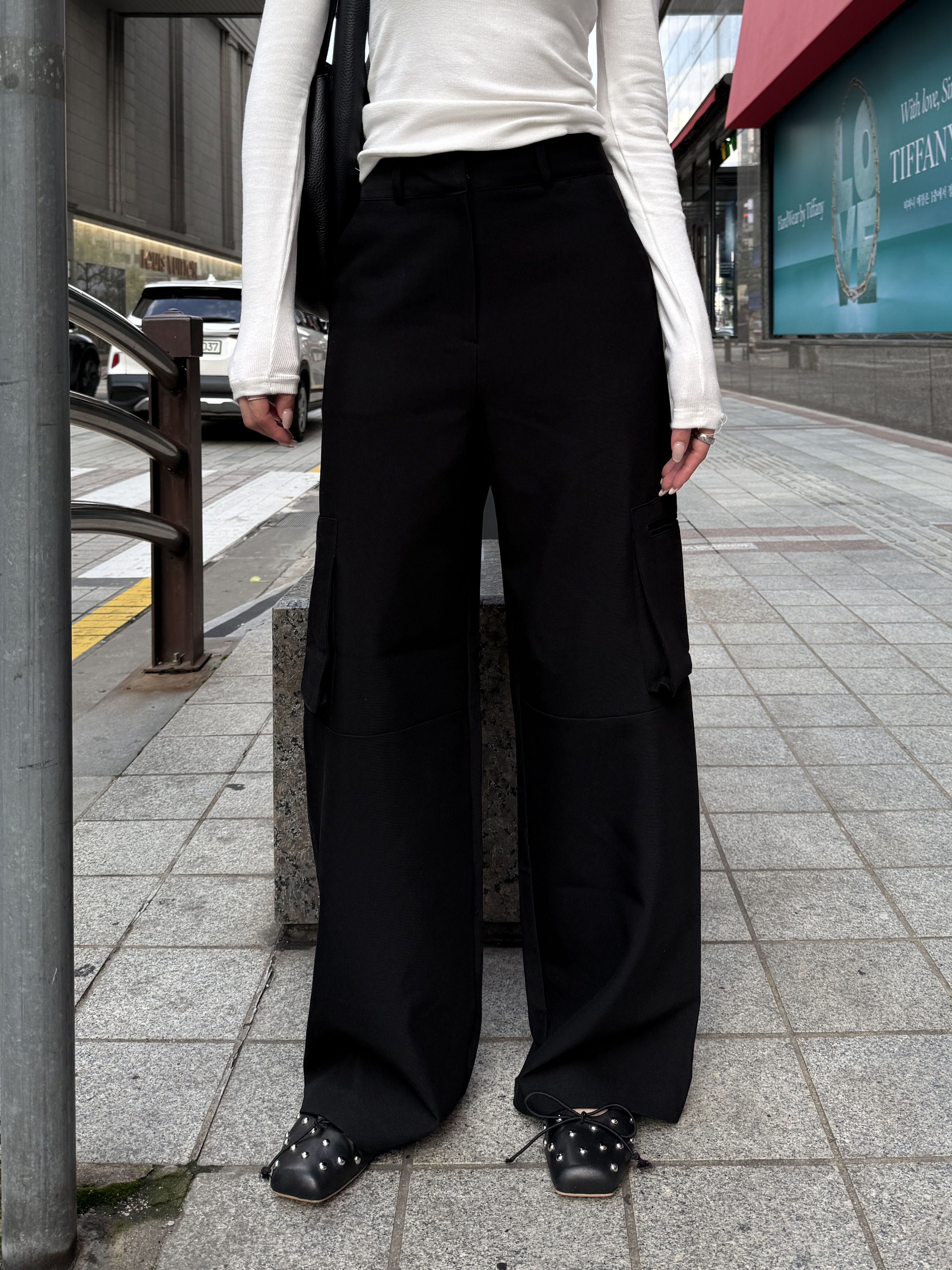 58BB3908-6A58-4C1C-92C5-1A39DF436DF8