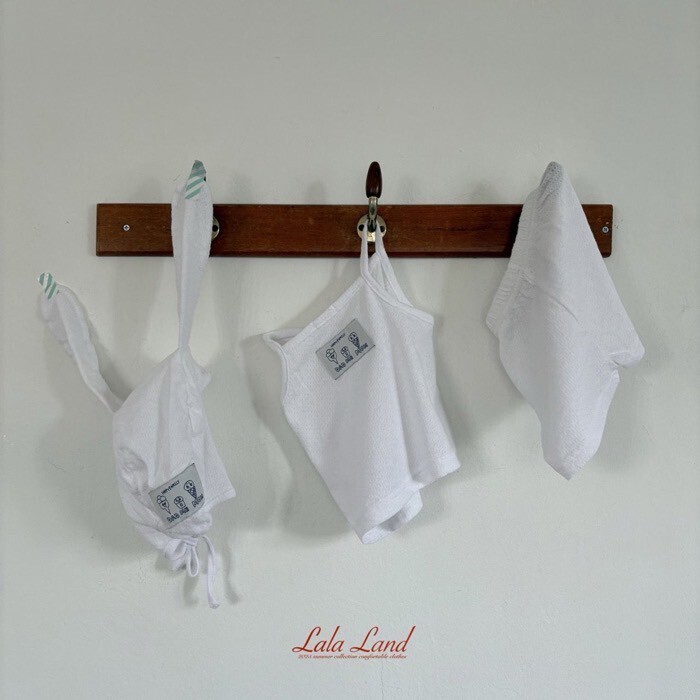 LINE_ALBUM_lala baby_250411_259