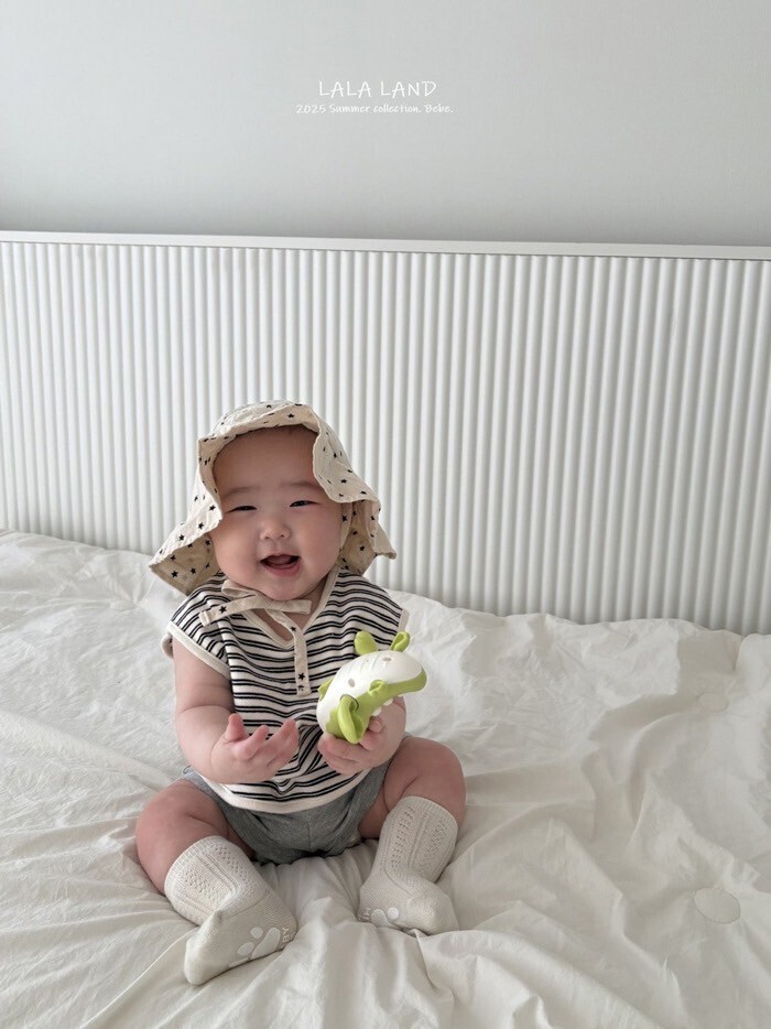 LINE_ALBUM_lala baby_250411_102