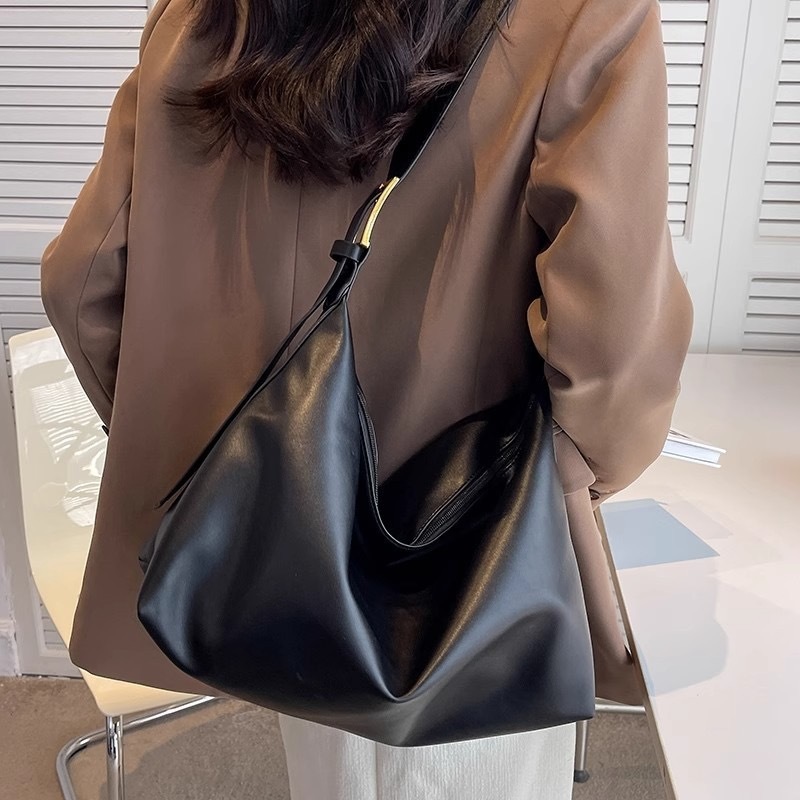 image_C6BDA7A4-89F2-4CE9-8890-6BED63120788_1758100331