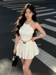 白色