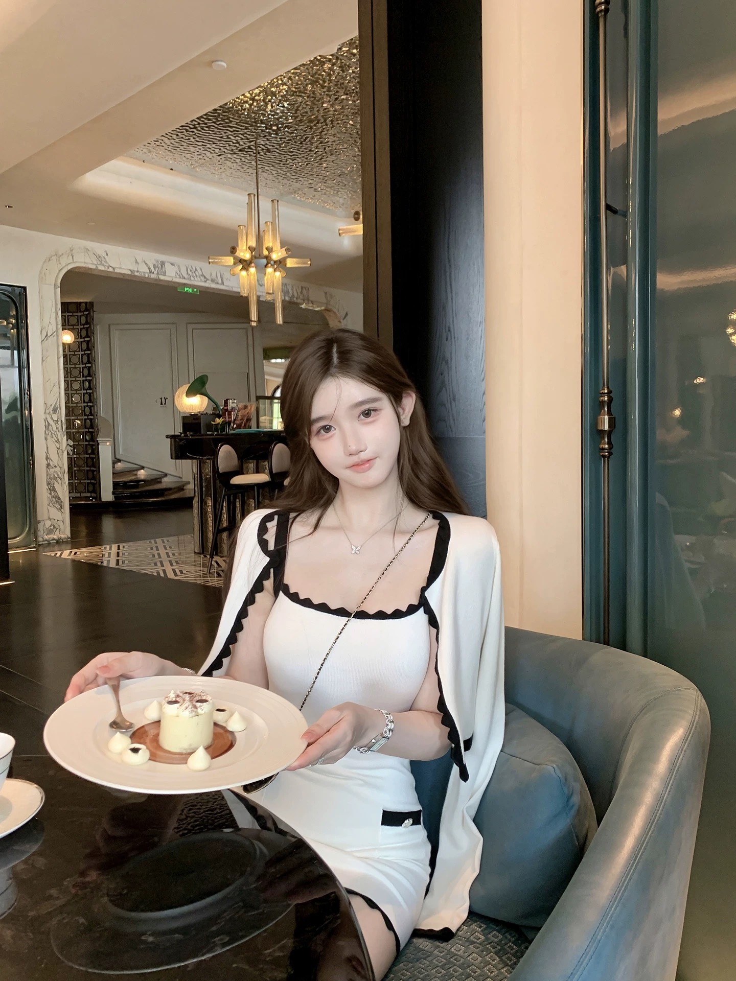 image_D0F5E8BE-ACF6-44DC-BE06-E42FAF7095B7_1760340293