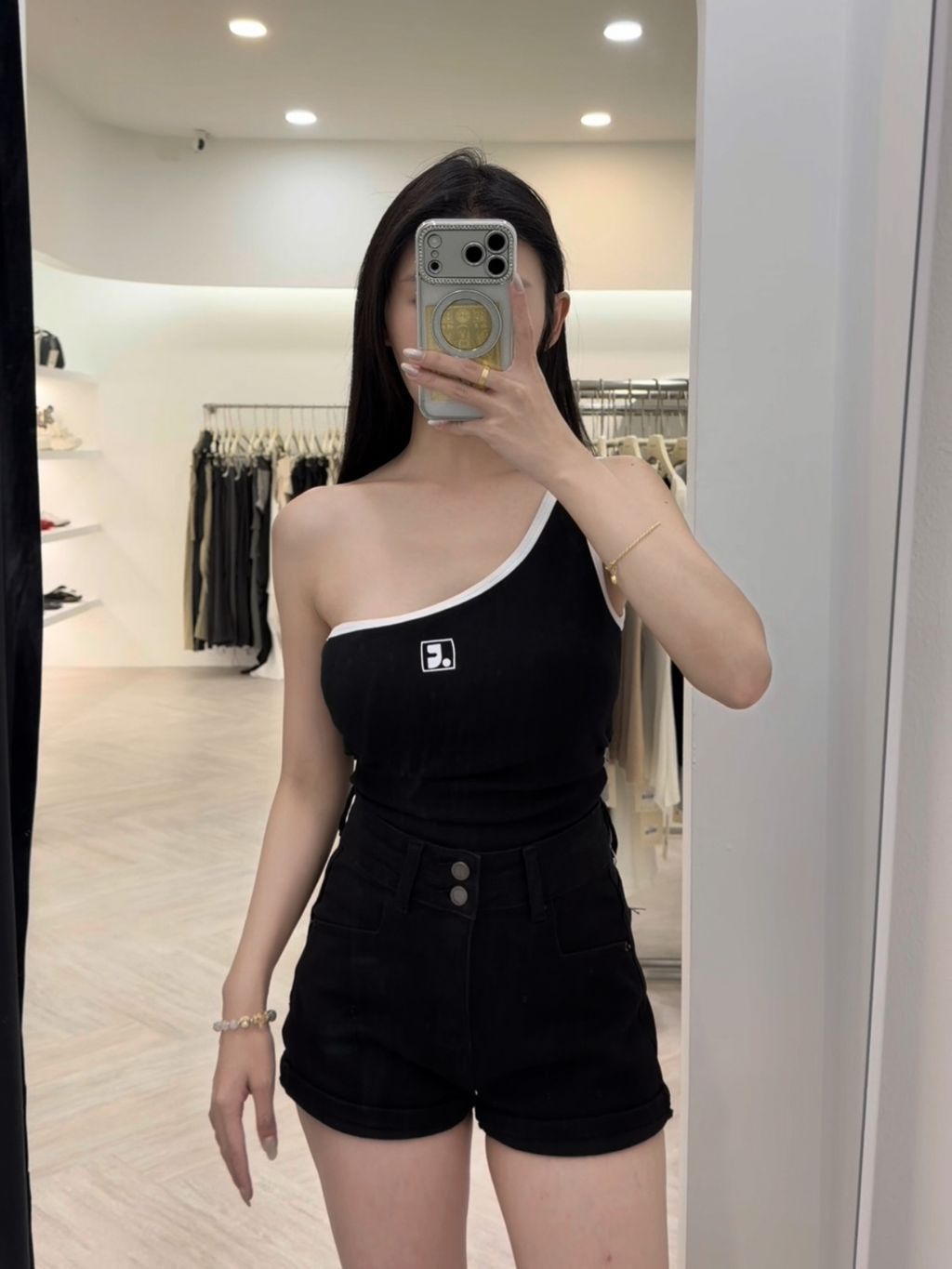 image_CEBAE1EC-597A-4C53-BF3C-D090FA91C78B_1761206952