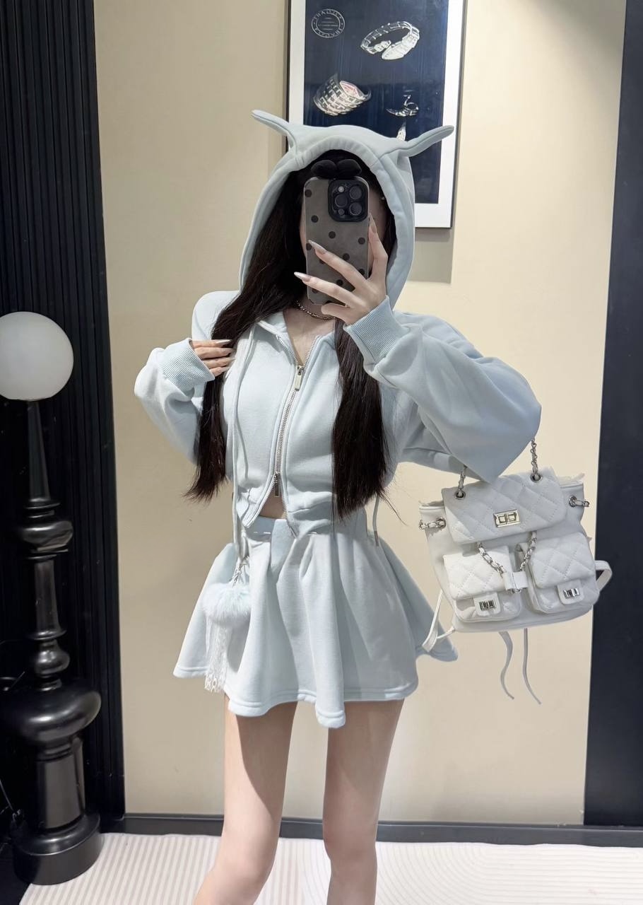 image_787A2B06-CDEA-49CA-B845-4CAFE5CA2768_1764925274